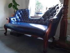 Chesterfield Lovers Sofa 2